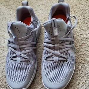 NIKE COURT ROYALE PREM